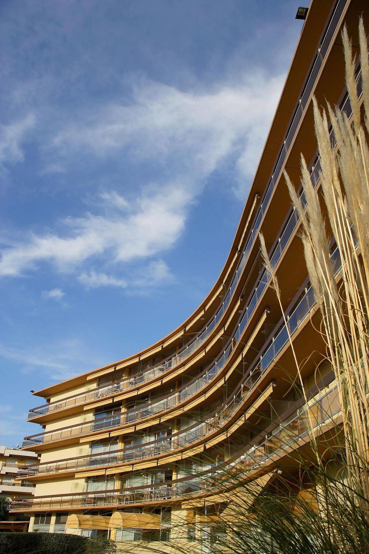 سا لُرون دو فار Residence Pierre & Vacances Heliotel Marine المظهر الخارجي الصورة