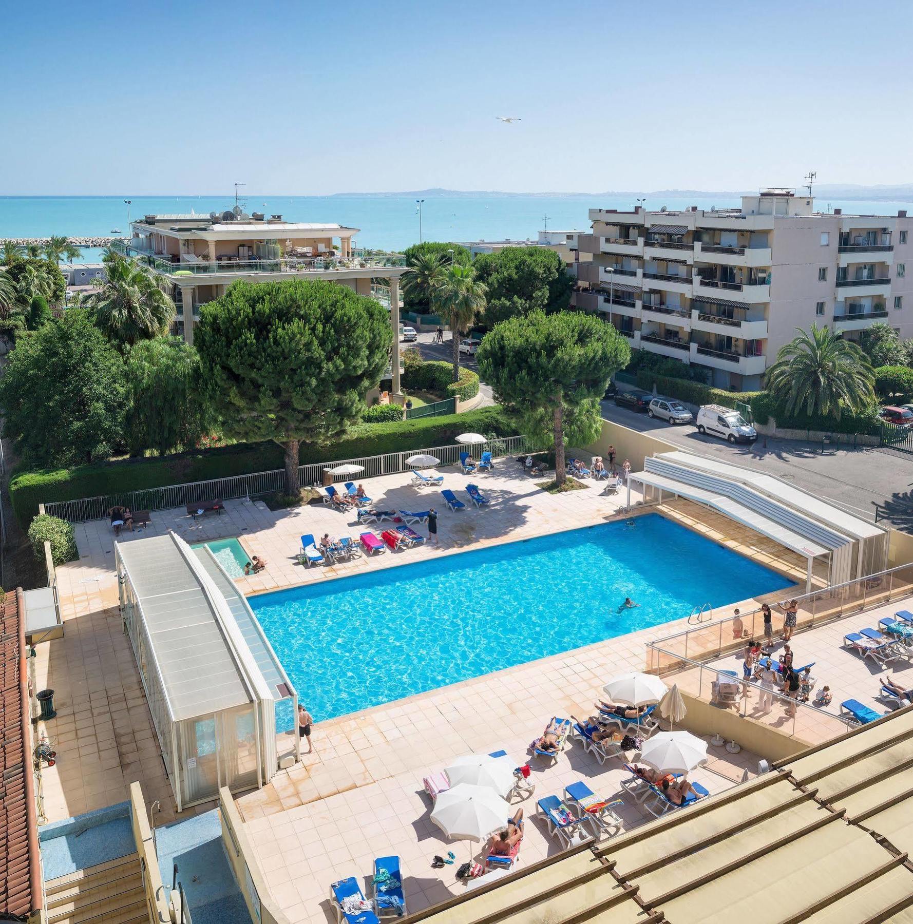 سا لُرون دو فار Residence Pierre & Vacances Heliotel Marine المظهر الخارجي الصورة
