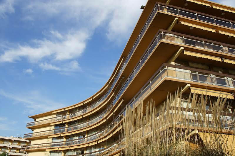 سا لُرون دو فار Residence Pierre & Vacances Heliotel Marine المظهر الخارجي الصورة